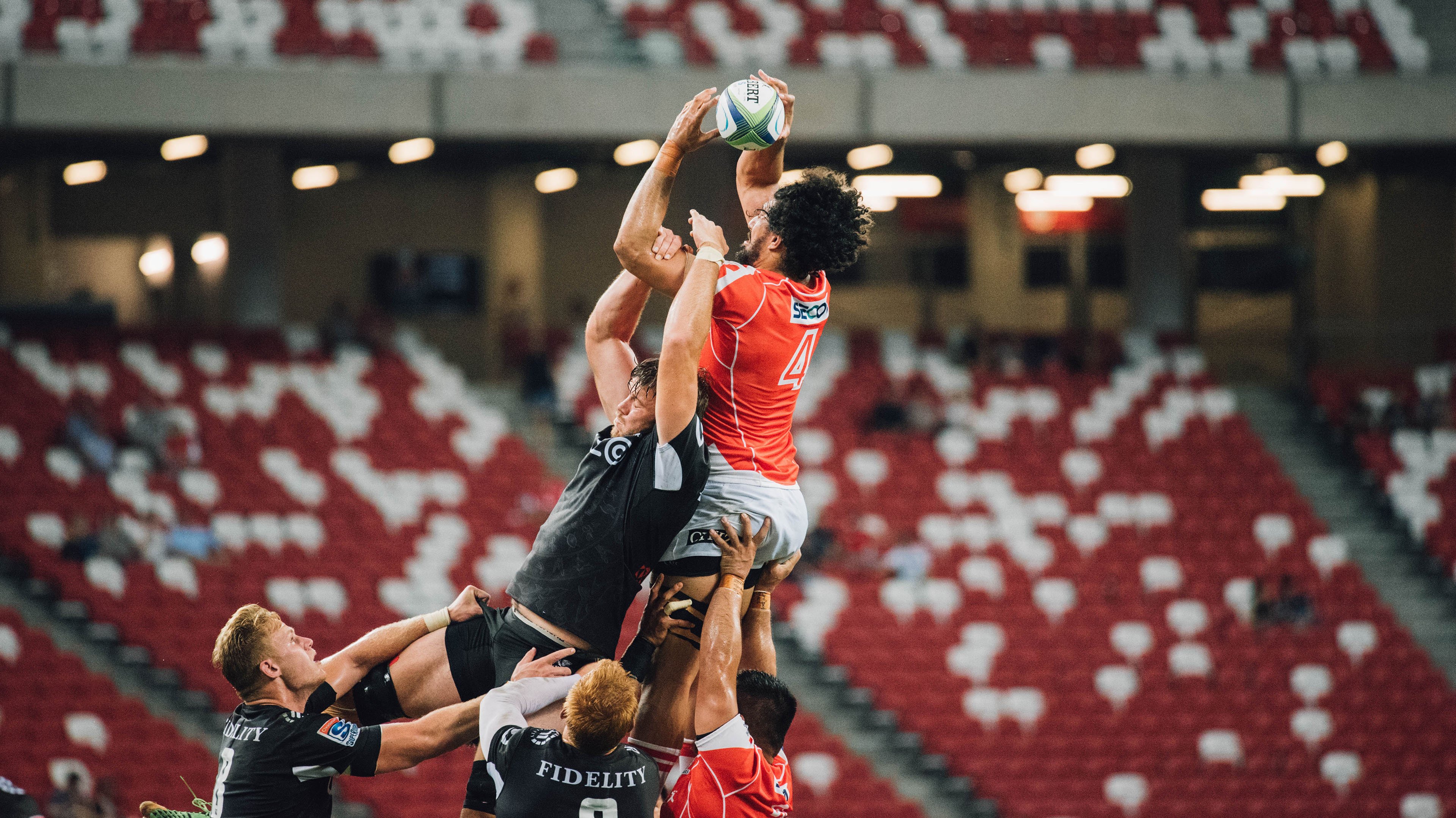 “费尔南多·比亚尔巴的精准操控,推动阿根廷美洲狮队的未来发展”